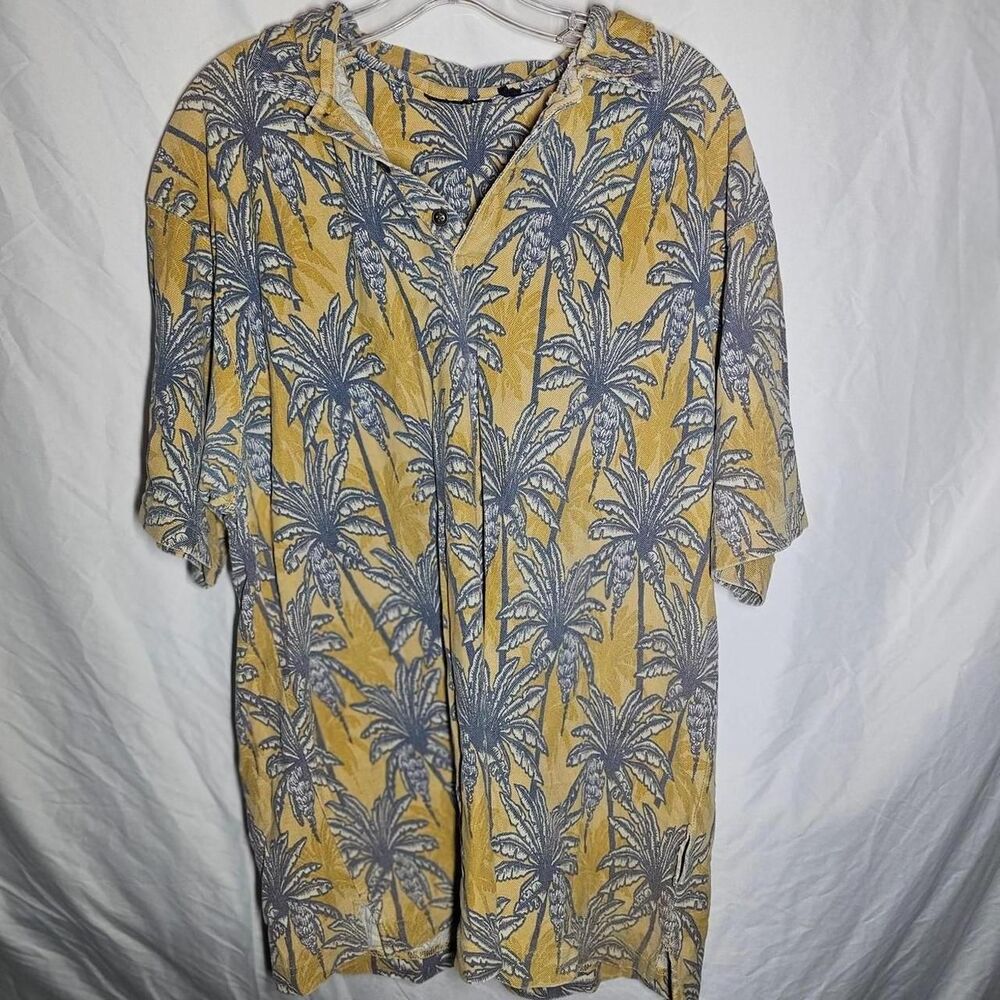 mens yellow blue Hawaiian vacation mens polo tee